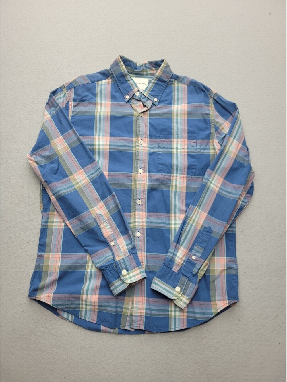 American Eagle Men's Button-Up Medium Blue Plaid 100% Cotton Work